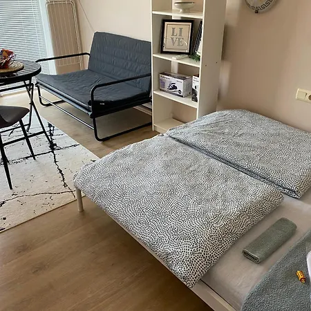 Ador 4th Floor Cherno Apartament
